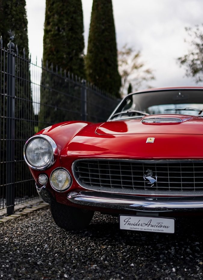 intro_250lusso